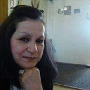 Meet your Posher, Nora